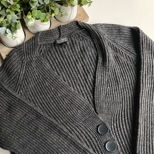 Topshop grey cardigan sweater, like new, size 4-6